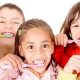 kids brushing their teeth